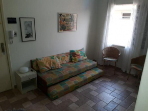Apartamento na enseada 50 metros da praia